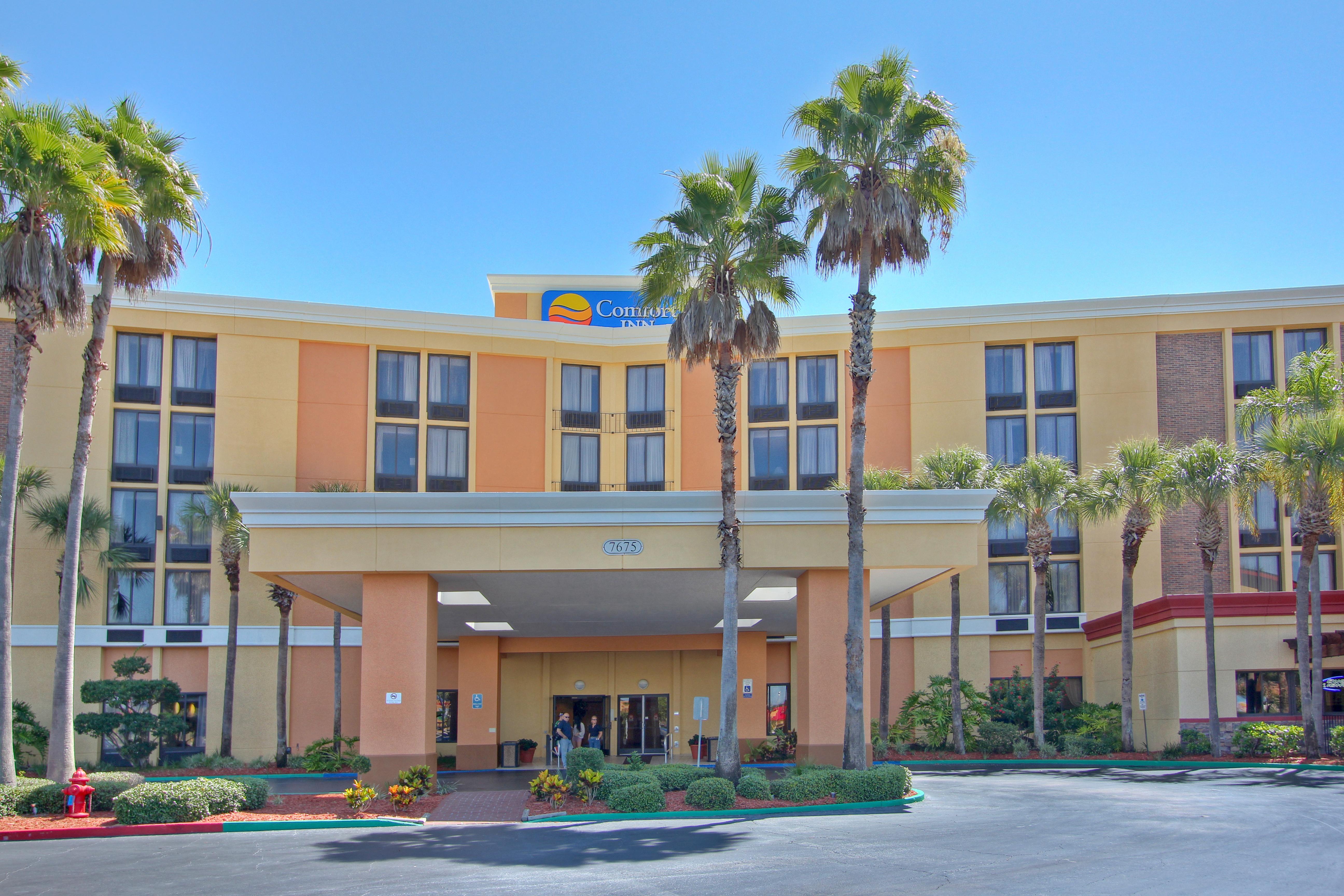 Comfort Inn & Suites Kissimmee By The Parks Orlando Exterior photo